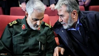 ضباط في جيش الاحتلال ينشرون قائمة "إسرائيل" للاغتيالات

إسرائيل تعتبر اللواء سليماني عبقريا عسكريا وتضعه في المركز الأول لقائمة الاغتيالات!