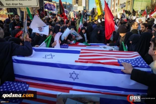 انتقام گیران در راه اند ..

دختر شهید سلیمانی:آقاجان خدا نکند شهادت پدرم ناراحتی به چهره شما بیاورد/ رهبر انقلاب بر پیکر حاج‌ قاسم سلیمانی و همرزمان شهیدشان نماز اقامه کردند/ شعار مردم ایران: پرچم توییتری ترامپ روی تابوت او پهن خواهد شد/ مردمی که خود را