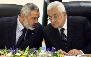 Haniyeh phones Abbas, emphasizes Al-Quds at heart of Palestinian vote
