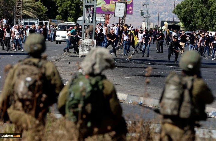 شهيد بالضفة المحتلة.. وتأجيل تهجير مقدسيين من سلوان
 2