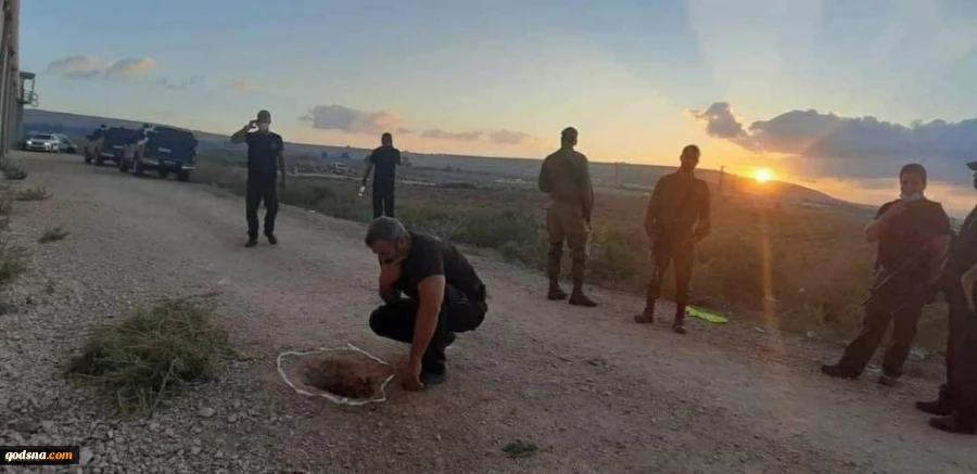 خمسة من معتقلي الجهاد

 هروب 6 أسرى فلسطينيين من سجن "جلبوع" عبر حفر نفق 2