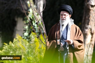 رهبر معظم انقلاب اسلامی:

توسعه انرژیهای غیرفسیلی مانند انرژی هسته‌ای و انرژیهای بادی و خورشیدی باید جدی گرفته شود