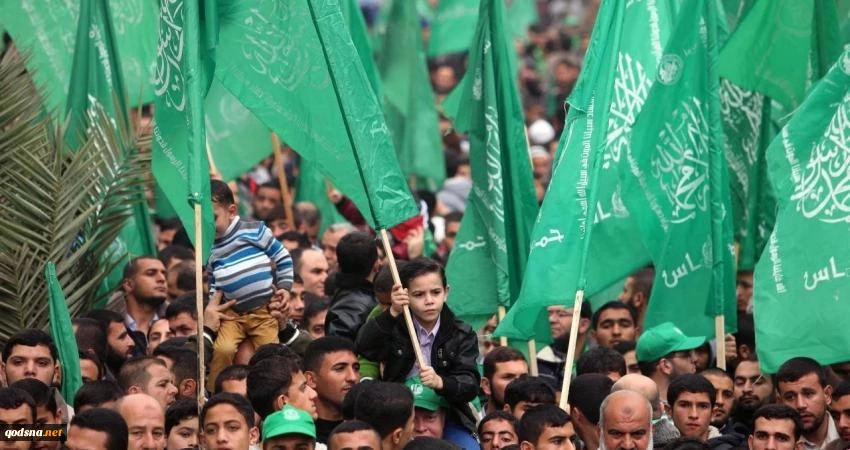 نحو القدس .. آتون بطوفانٍ هادر..

حماس تصدر بيانًا في ذكرى انطلاقتها الـ35 وهذا ما أكدت عليه 2