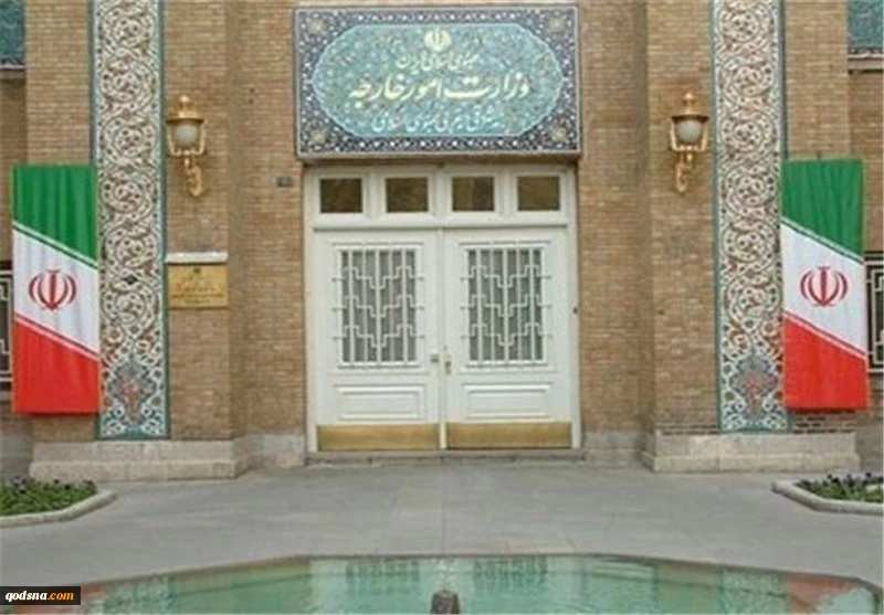 الخارجية الايرانية تدين بشدة الهجمات العسكرية الأمريكية على مناطق في العراق وسوريا
 2