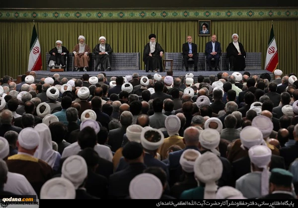 IR Leader meets with Islamic states ambassadors