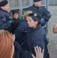 بازداشت یک کودک در آلمان به جرم حمل پرچم فلسطین 4