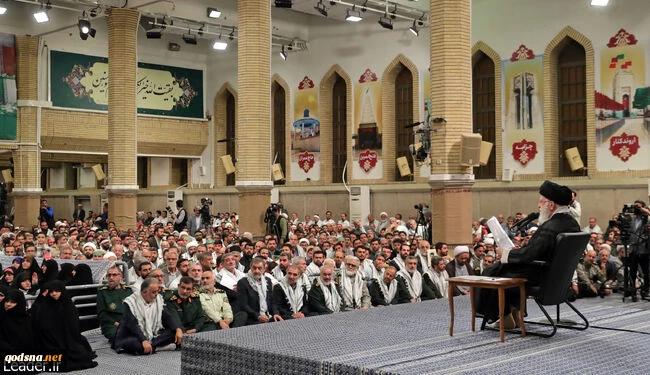 رهبر انقلاب در دیدار پیشکسوتان و فعالان دفاع مقدس و مقاومت: 

جبهه مقاومت تا امروز پیروز بوده و به توفیق الهی پیروزی نهایی نیز از آنِ این جبهه خواهد بود/ حوادث امروز لبنان و فلسطین مثل دفاع مقدس ما، جهاد فی سبیل‌الله است 2