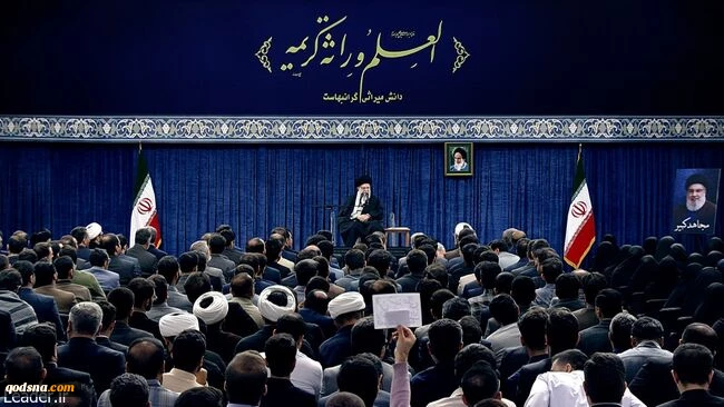رهبر انقلاب: تنها راه پایان درگیری‌ها و جنگ‌ها در منطقه، کم شدن شر آمریکا و برخی کشورهای اروپایی است/ عزای ما از جنس عزای حضرت سیدالشهداء(ع) است یعنی زنده کننده و پیش برنده و شوق‌آفرین برای کار و پیشرفت است
 2