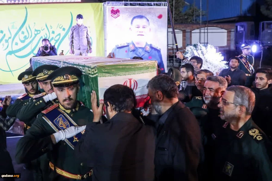 بدء مراسم تشييع الشهيد اللواء نيلفروشان في طهران 2