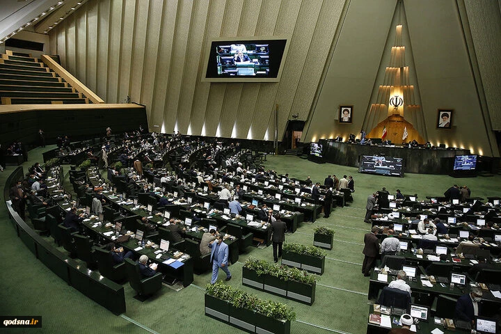 جلسه غیر علنی مجلس در مورد تجاوز رژِیم صهیونیستی به حریم هوایی کشورمان 2