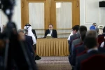 عراقچی در جمع سفرا و رؤسای نمایندگی‌های خارجی مقیم تهران؛

خواستار تحرک فوری موثر و قاطعانه جامعه جهانی برای مهار رژیم صهیونیستی هستیم

 2
