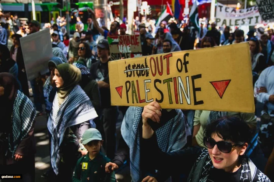 تظاهرات در ملبورن استرالیا در حمایت از فلسطین و لبنان و محکومیت نسل کشی در غزه
 3