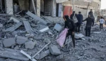 چهارصد و یازدهمین روز عملیات طوفان الاقصی؛

22 شهید و مفقود در بمباران خانه‌ای در غزه/ارتش صهیونیستی امدادگران را در شمال غزه هدف قرار داد 2