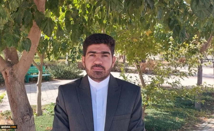 محمدباقر مکرمی پور کارشناس سیاسی در گفت و با خبرگزاری قدس؛

 2