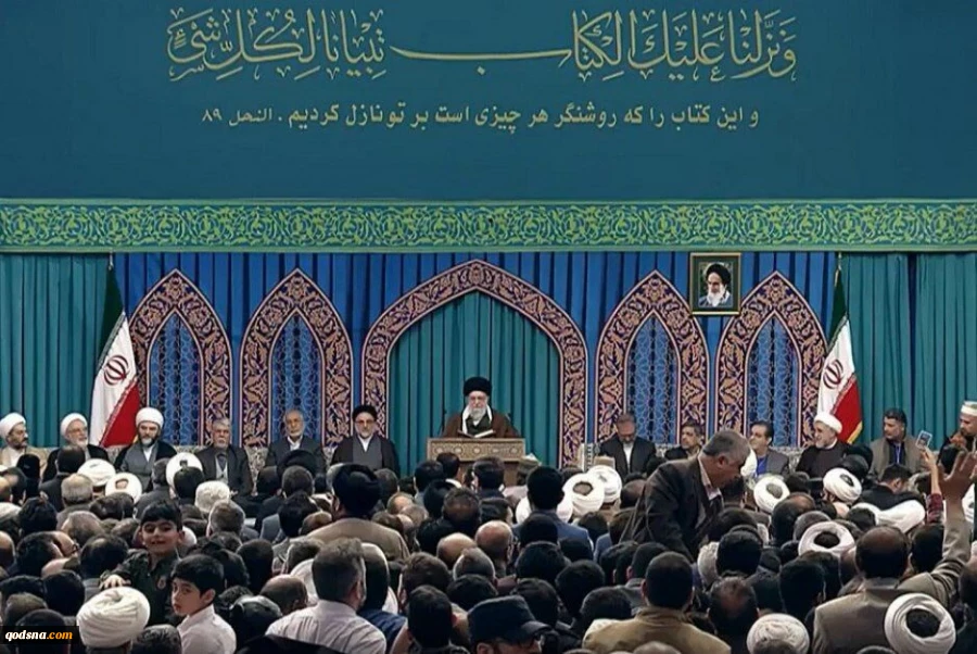 شرکت‌کنندگان در مسابقات بین‌المللی قرآن کریم با رهبر انقلاب دیدار کردند 2