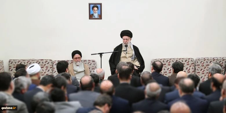 Leader of the Islamic Revolution says the revolutionary sprit is one of the special features of the Ministry of Intelligence.

 Leader of the Islamic Revolution Ayatollah Seyyed Ali Khamenei received the Iranian Intelligence Minister and some deputies a