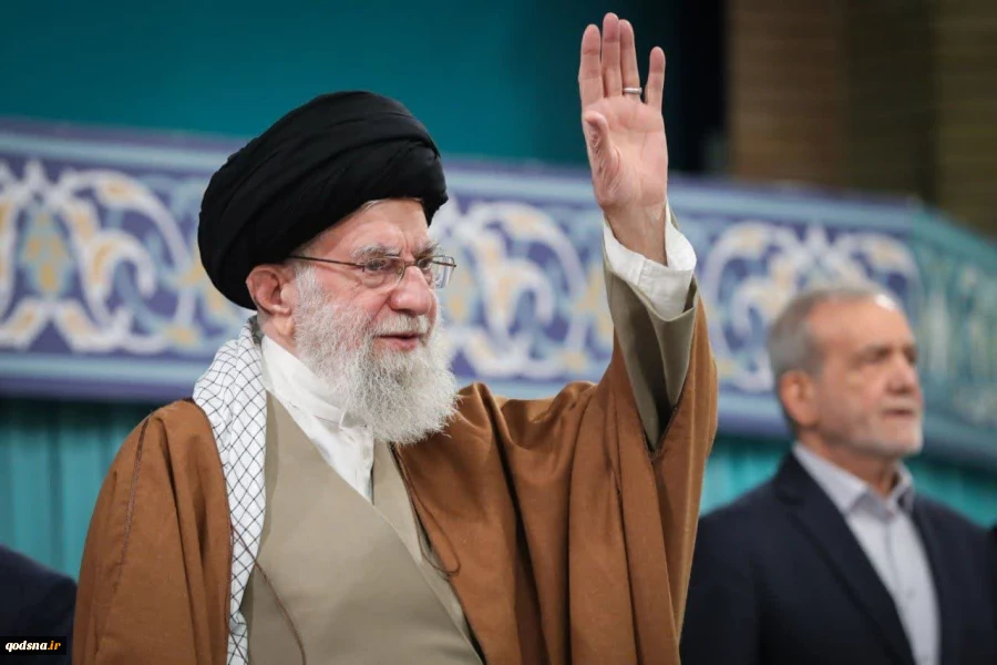 تصاویری از دیدار صبح امروز مسئولان نظام و سفرای کشورهای اسلامی با رهبر انقلاب 4