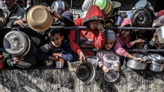 آنروا: هدف قرار دادن هزاران گرسنه در غزه فاجعه‌بار است
