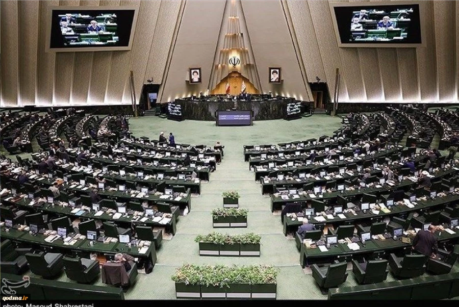 نمایندگان مجلس شورای اسلامی در بیانیه‌ای با محکومیت تجاوز رژیم صهیونیستی به جمهوری اسلامی ایران تاکید کردند که این تجاوز نابخردانه بی‌پاسخ نخواهد ماند. انتقامی سخت و حساب‌شده در انتظار رژیم سفاک صهیونی است، آن‌چنان که عبرت تاریخ شود و درس عبرتی برای تمامی