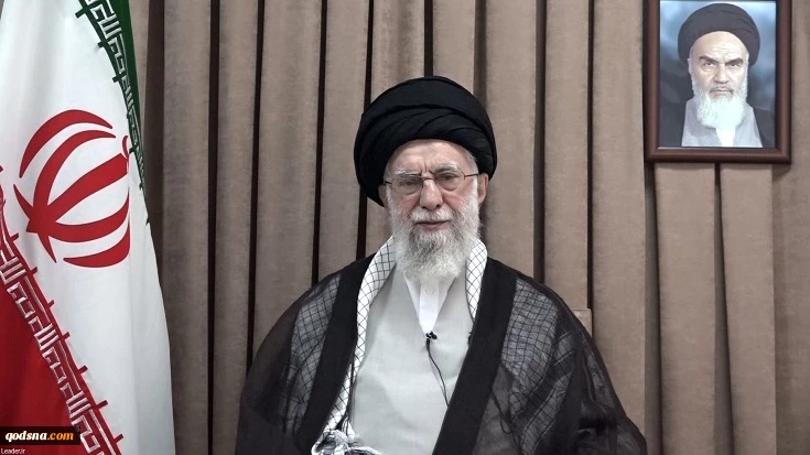 رهبر انقلاب : آمریکایی‌ها بدانند ملت ایران تسلیم‌شدنی نیست و هرگونه ورود نظامی آنها بدون تردید با صدمه جبران‌ناپذیر همراه خواهد بود 2