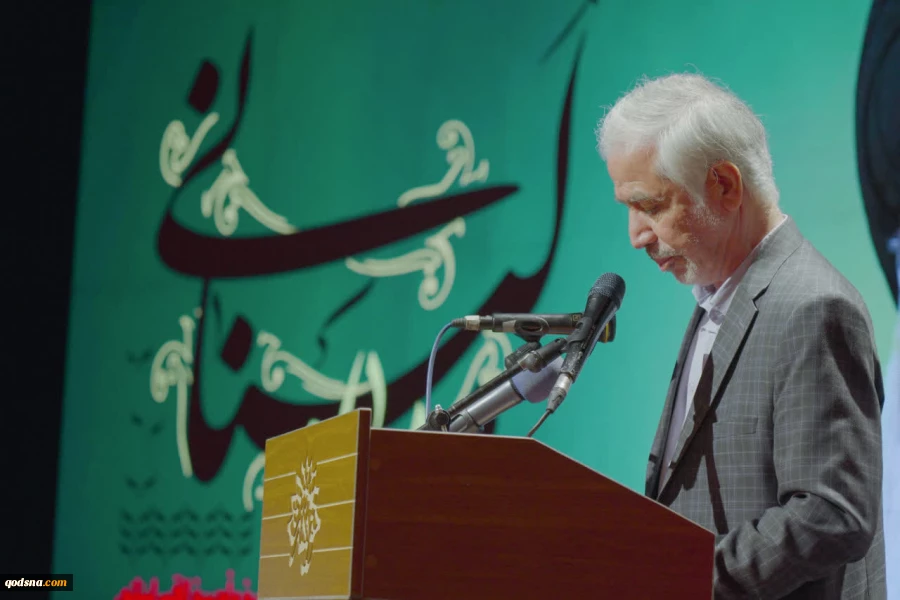 تصاویری از برگزاری محفل شعر «ماه لبنانی» در سالن مهر حوزه هنری 15