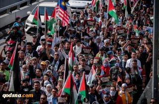 از کوالالامپور تا رم برگزار شد؛

تظاهرات حمایت از فلسطین و محکومیت تجاوز رژیم صهیونیستی به "ناوگان صمود"