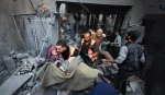 تداوم جنایات جنگی رژیم صهیونیستی؛

شهادت 22 فلسطینی دیگر از صبح امروز/ حماس به زودی موضع خود را درباره طرح ترامپ اعلام خواهد کرد 2