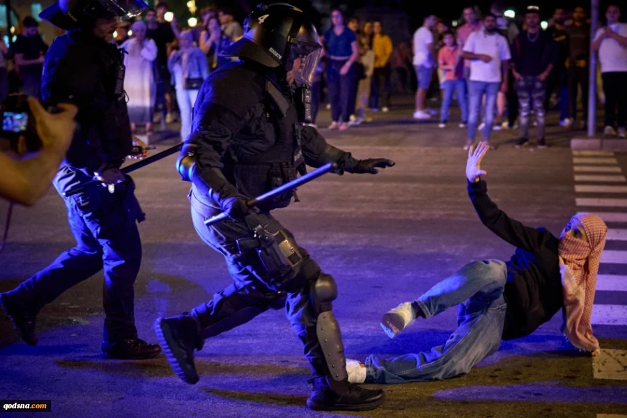 اعتراض جهانی به توقیف کاروان «الصمود»؛ روایت تصویری از خروش حامیان فلسطین 3