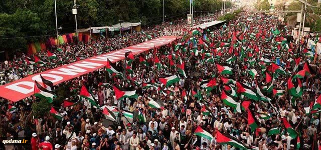 راهپیمایی هزاران نفری در کراچی در آستانه سالگرد جنگ غزه 4