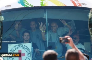 2000 أسير فلسطيني يعانقون الحرية.. واستقبال حاشد رغم قمع الاحتلال