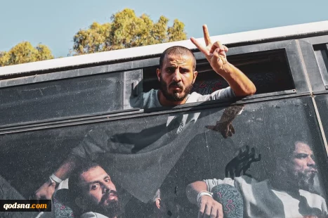 لحظه رسیدن اسرای آزاد شده فلسطینی به غزه