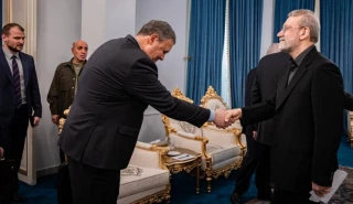 الممثل الخاص لبوتين يلتقي علي لاريجاني في طهران