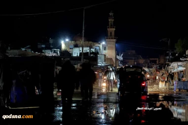 سیل و باران شدید، خیمه‌های آوارگان فلسطینی را در خان یونس در جنوب نوار غزه در خود فرو برد