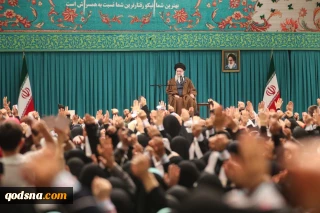 قائد الثورة الإسلامية: المرأة ليست ربة بيت، بل مديرته ورئيسته