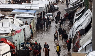 Hamas calls for urgent international relief to shelter displaced families