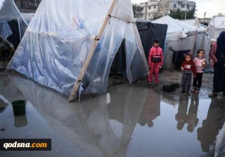 خبرگزاری صفا بررسی کرد؛

موج جدید بارش‌ها در غزه؛ چادرهای فرسوده سرپناه مناسبی در برابر باد و سرما نیستند