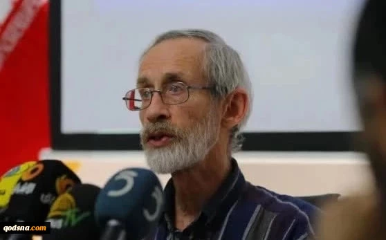 Canadian writer told qodsna:

Israel prefers the chaos, even WWIII/ western political elite is in Israel’s thrall