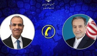 گفتگوی تلفنی وزرای خارجه ایران و مصر