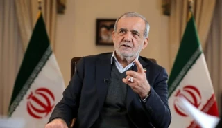 الرئيس الإيراني: نحن في حرب شاملة لكن ردنا على أي هجوم سيكون قاسياً