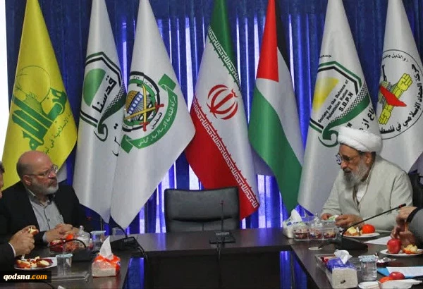 با حضور دبیر کل جمعیت دفاع از ملت فلسطین و نماینده حماس در تهران برگزار شد؛

نشست هم اندیشی آخرین وضعیت فلسطین در محل جمعیت دفاع از ملت فسطین  2