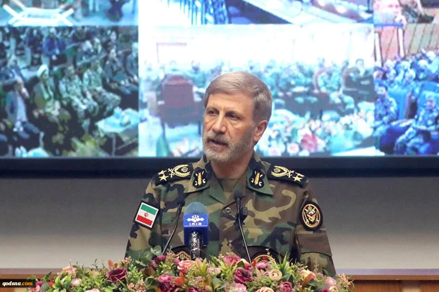 فرمانده کل ارتش: تشدید ادبیات دشمنان را بدون پاسخ نمی‌گذاریم 2