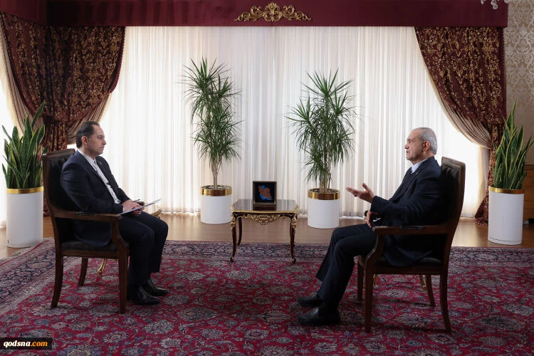 الرئيس الإيراني: مرتكبو الجرائم في غزة ولبنان يدعون الدفاع عن حقوق الإنسان في إيران! 2