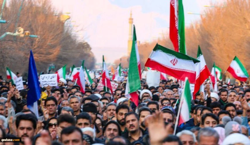 بالصور.. مسيرات شعبية كبرى في طهران ومسيرات في شتى المحافظات ضد أعمال الشغب والمخربين 2