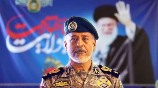 Senior cmdr. strongly warns Trump following rhetorical remarks concerning Leader