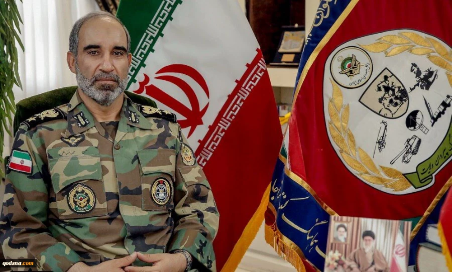 در جلسه هم‌افزایی عنوان شد؛
تاکید فرماندهان نیروی زمینی ارتش و سپاه بر وحدت نیروهای مسلح در مقابله با دشمنان 2