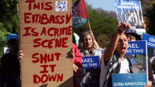 South Africa declares Zionist top envoy persona non grata, ordering him to leave