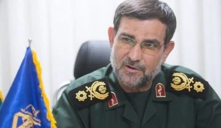 دریادار تنگسیری: ملت ایران سدّی استوار در برابر دسیسه‌های دشمنان هستند