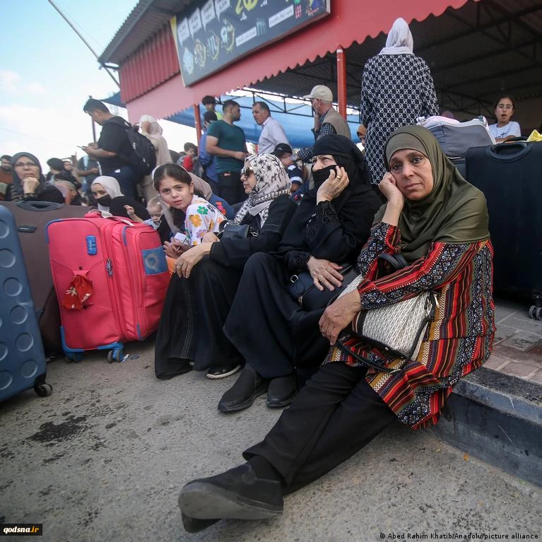 بازگشت نخستین گروه فلسطینی‌ها از مصر به نوار غزه
 2