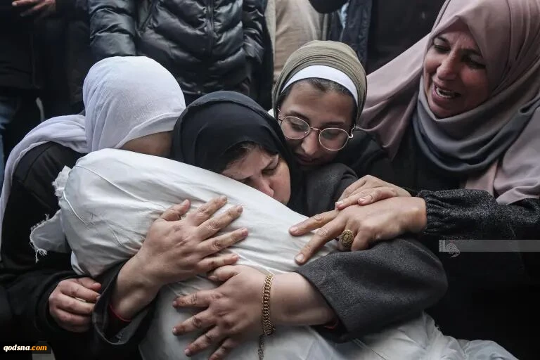 شهادت ۲ فلسطینی در حمله پهپادی به چادرها و مدرسه آوارگان در غزه 2