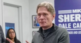 حملة مدعومة من "آيباك" لإسقاط سيناتور سابق طالب بمساءلة الاحتلال